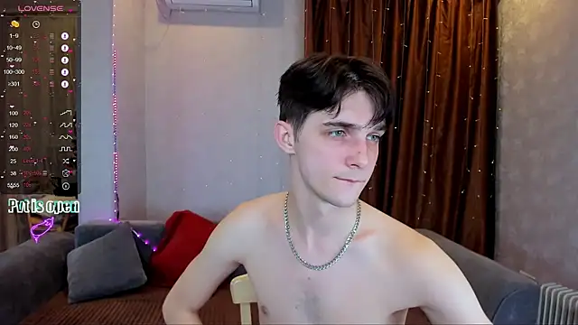 Aaron Boom online show from 02-13-26, 04:18