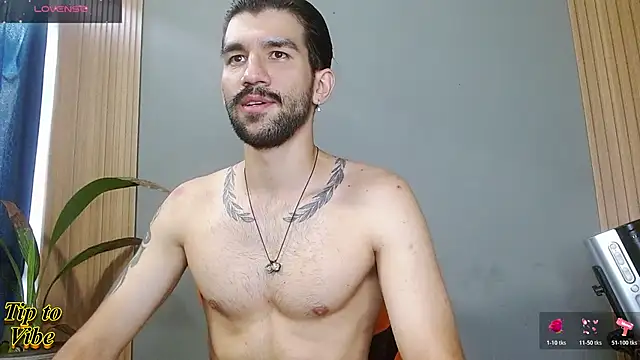 Mr WhiteCock online show from 12-18-25, 04:44