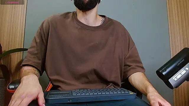 Mr WhiteCock online show from 10-24-25, 12:20