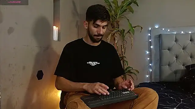 Mr WhiteCock online show from 02-17-25, 11:43