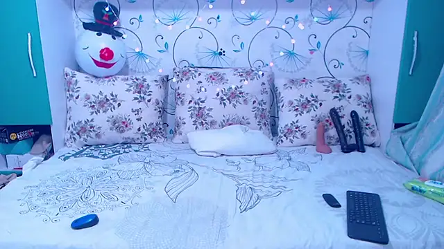 demiemorre online show from 12-20-25, 04:59