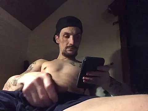 Snapshot of jabo870 chatting on 02-15-25, 04:03 jabo870 online show from 02-15-25, 04:03