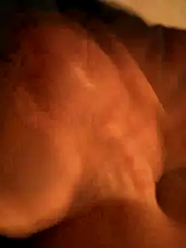 Snapshot of Hatah_ chatting on 02-23-25, 03:45 Hatah online show from 02-23-25, 03:45