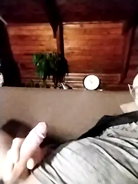 tomee83 online show from 11-24-25, 10:10