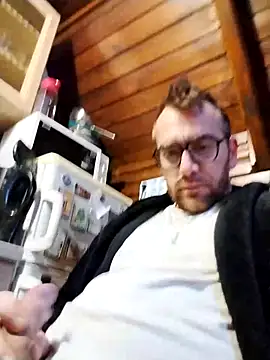 tomee83 online show from 01-07-26, 06:40