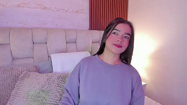 SophiaWylde online show from 12-15-25, 05:46