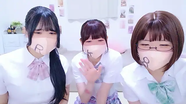 841 yayoi online show from 06-03-26, 03:51
