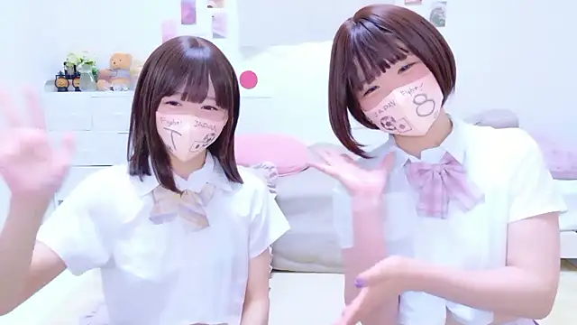 841 yayoi online show from 07-08-26, 05:41