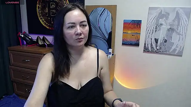 JuliaMorganss online show from 08-01-26, 06:22