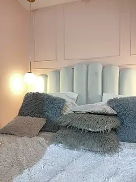 sarah salis  online show from 11-11-25, 07:30