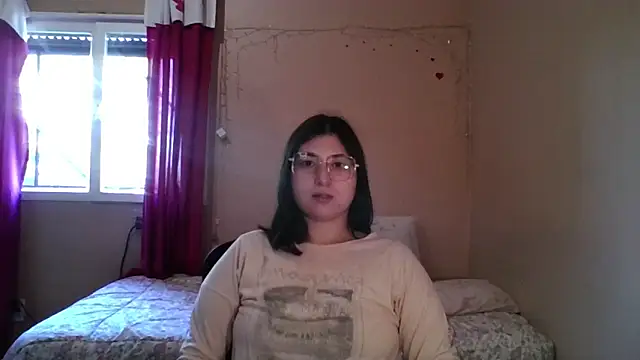 Snapshot of imsohornydacom chatting on 04-11-26, 06:22 imsohornydacom online show from 04-11-26, 06:22
