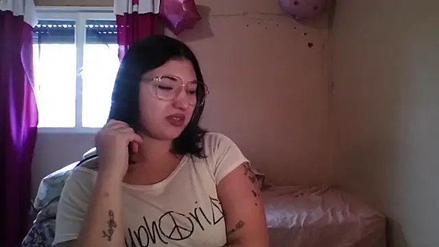 Snapshot of imsohornydacom chatting on 03-21-26, 06:45 imsohornydacom online show from 03-21-26, 06:45