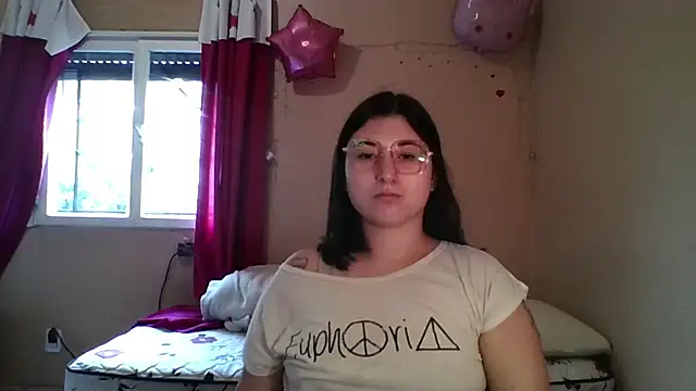 Snapshot of imsohornydacom chatting on 03-28-26, 06:20 imsohornydacom online show from 03-28-26, 06:20