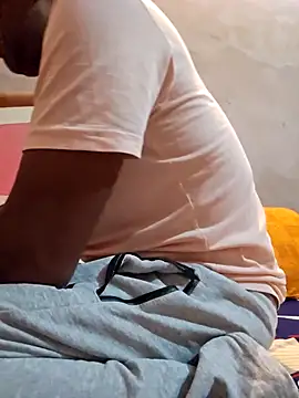 BLACK DiCK DADDY 32 online show from 05-19-26, 06:59