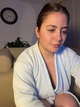 Snapshot of sukhakunis1 chatting on 06-18-26, 12:53 sukhakunis1 online show from 06-18-26, 12:53