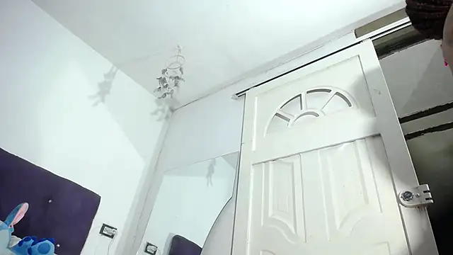 Snapshot of Squirter_pussybomb chatting on 03-12-26, 05:02 Squirter pussybomb online show from 03-12-26, 05:02