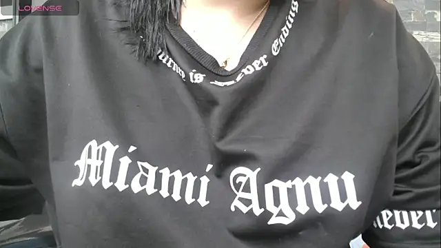 dayadubey  online show from 05-11-26, 11:33