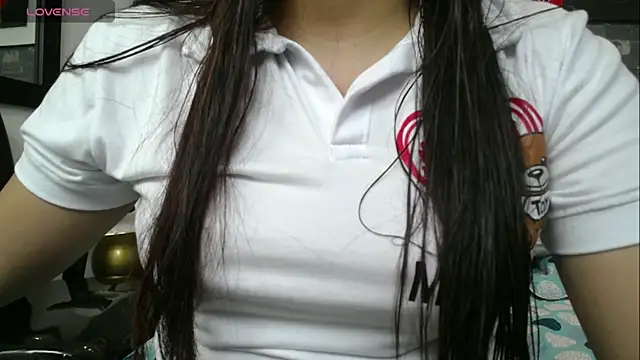 Snapshot of dayadubey_ chatting on 07-04-26, 11:27 dayadubey online show from 07-04-26, 11:27