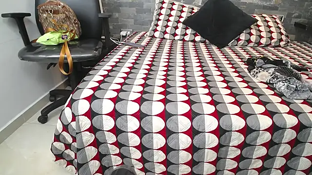 dayadubey  online show from 10-13-25, 10:06