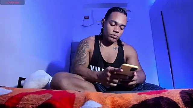 juande 24 online show from 10-12-25, 03:08