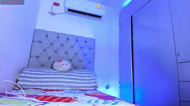 juande 24 online show from 12-22-25, 03:56