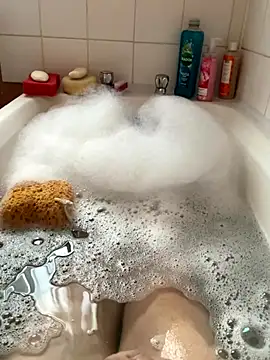 Russell1508 online show from 09-23-25, 04:14