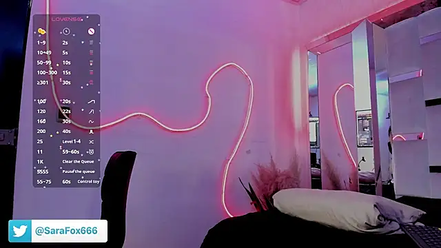 Sara Foxx1 online show from 04-16-26, 09:39