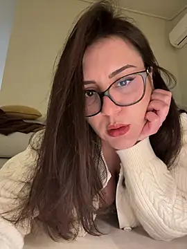 Its Jade online show from 03-27-26, 02:18