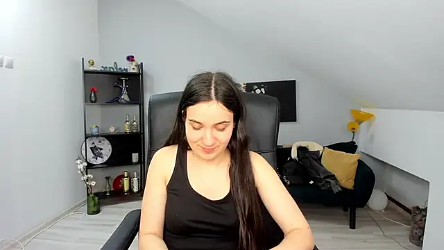 Snapshot of MelissaWiliam chatting on 03-21-25, 05:02 MelissaWiliam online show from 03-21-25, 05:02