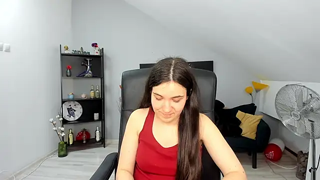 Snapshot of MelissaWiliam chatting on 03-18-25, 06:06 MelissaWiliam online show from 03-18-25, 06:06