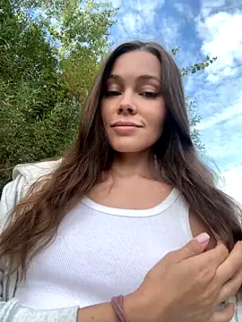 Snapshot of nicole111 chatting on 09-14-25, 12:05 nicole111 online show from 09-14-25, 12:05