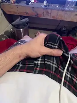 Natedogg93 online show from 04-10-26, 05:03