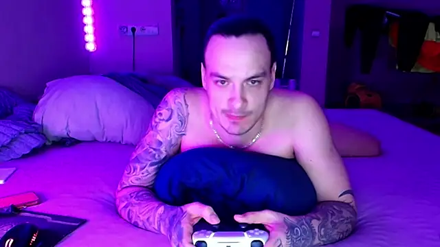 baphomet from ice online show from 04-15-26, 04:22