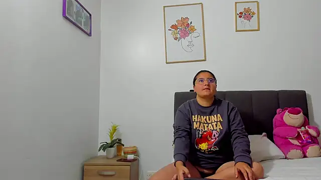 evaa miaa online show from 02-25-26, 11:10