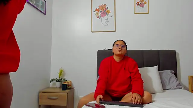 evaa miaa online show from 06-30-26, 11:54