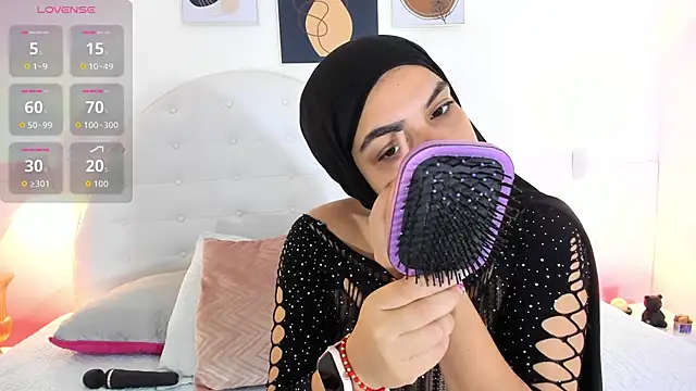 Umarani  online show from 11-08-25, 11:36