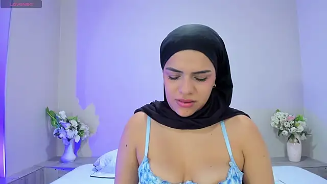 Umarani  online show from 05-25-26, 06:39