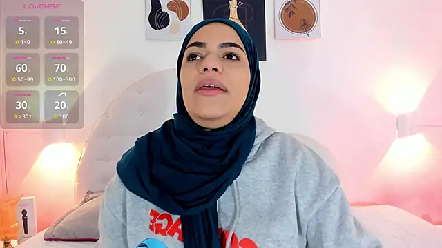 Umarani  online show from 10-25-25, 11:42