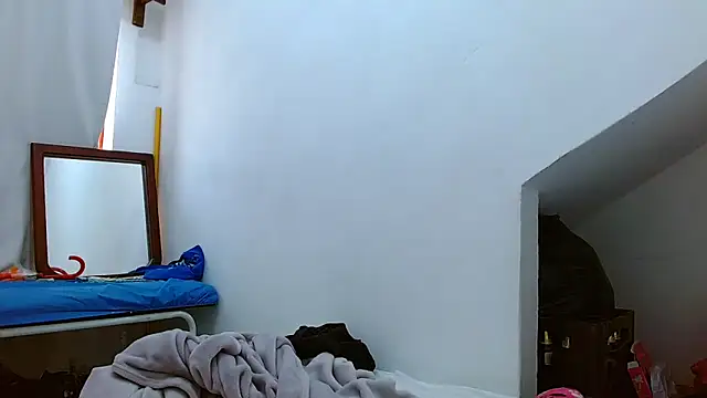 tomboyblue online show from 11-24-25, 06:08