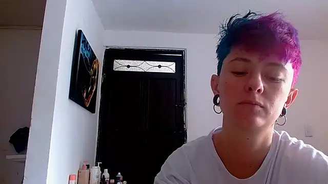 tomboyblue online show from 05-19-26, 07:10