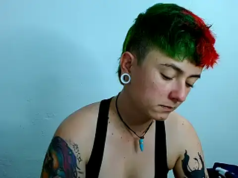 tomboyblue online show from 03-21-25, 03:22