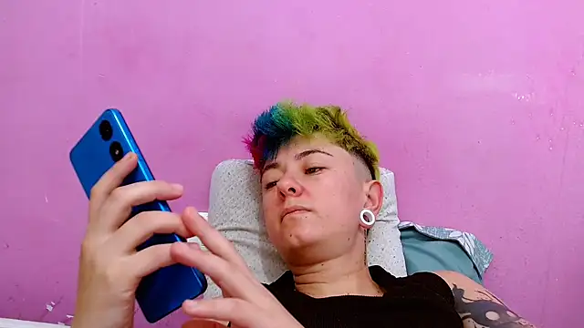 tomboyblue online show from 10-03-25, 01:34