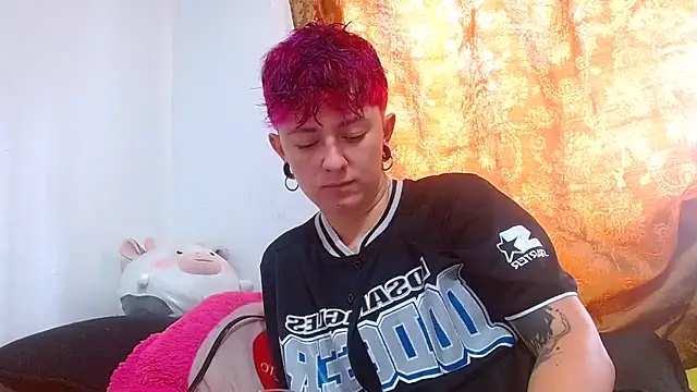tomboyblue online show from 05-17-26, 05:46