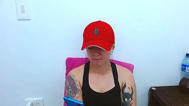 tomboyblue online show from 12-03-25, 03:22