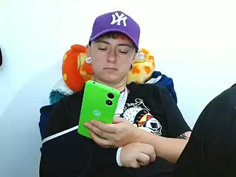 tomboyblue online show from 03-21-25, 07:35