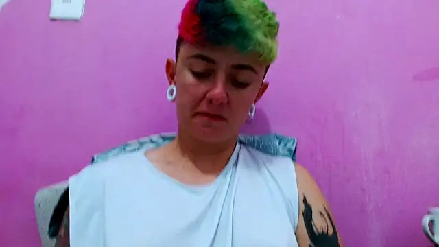 tomboyblue online show from 09-27-25, 10:27