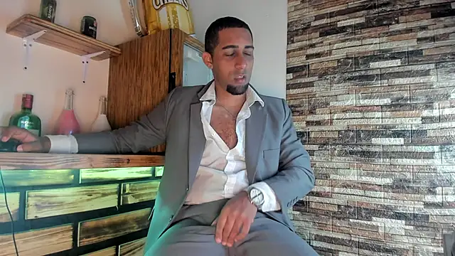 Paolo johnson online show from 10-20-25, 11:33