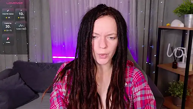 CoreyJane online show from 11-12-25, 05:00