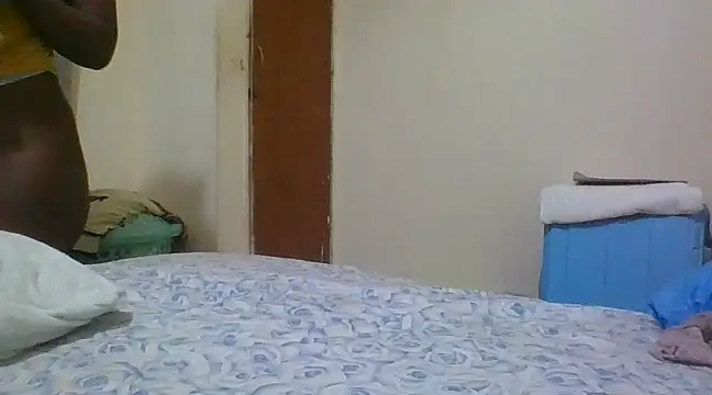 Snapshot of sexy_vivvy chatting on 03-01-25, 07:26 sexy vivvy online show from 03-01-25, 07:26