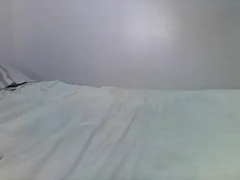 Snapshot of sexy_vivvy chatting on 10-16-25, 02:42 sexy vivvy online show from 10-16-25, 02:42